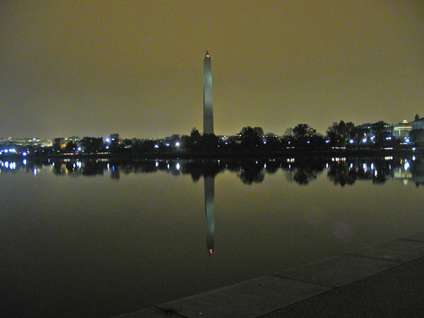 Washington Monument at night