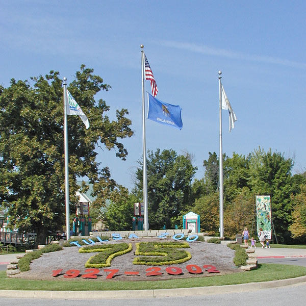 Tulsa Zoo Entrance
