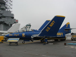 Planes from the USS Lexington (1)